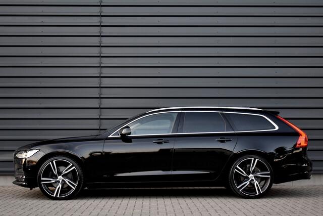 Volvo V90 2.0 D4 Momentum | 21'' R-Design Velgen | Trekhaak wegklapbaar | ACC | Lederen Bekleding |