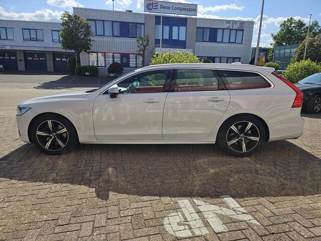 Volvo V90 2.0 T4 R-Design