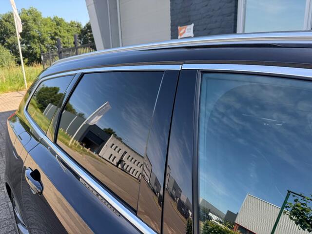 Volvo V90 2.0 D3 R-Design + Alcantara + Led + Navi + 19 Inch Lmv