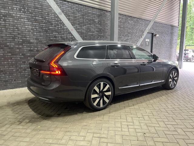 Volvo V90 T8 Plug-in hybrid Ultra Bright | Bowers&Wilkins | Luchtvering Achter | Massage+Ventilatie | Head-Up | ACC