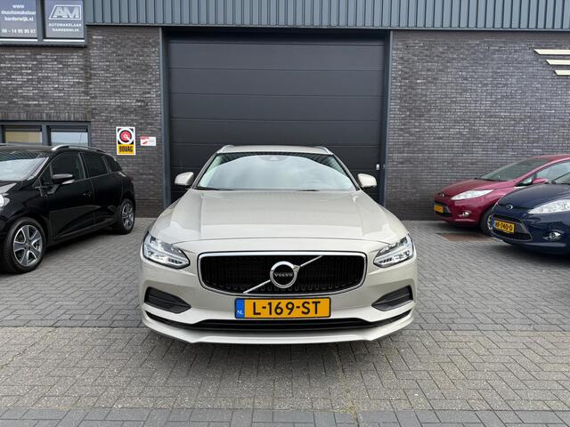 Volvo V90 2.0 D4 Momentum | 2E EIGENAAR | 12MND GARANTIE | AUTOMAAT | CRUISE | LED | TREKHAAK | STUURVERWARMING |