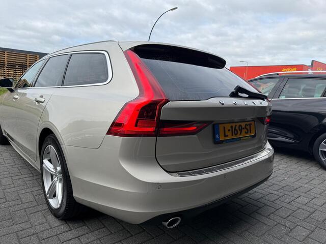 Volvo V90 2.0 D4 Momentum | 2E EIGENAAR | 12MND GARANTIE | AUTOMAAT | CRUISE | LED | TREKHAAK | STUURVERWARMING |