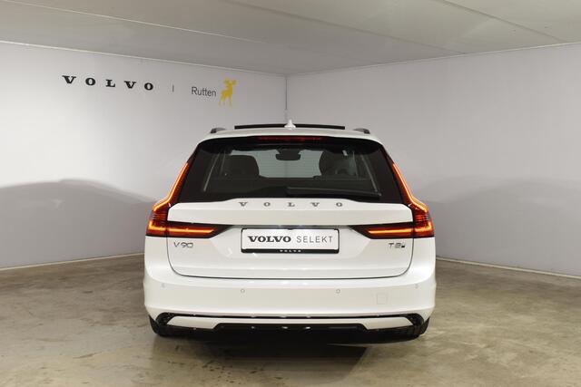 Volvo V90 T8 455PK Automaat Plug-in Hybrid AWD Ultra Dark / Navigatie / 360 Camera / Harman Kardon / Stuur & Stoelverwarming / Gelaagde Zijruiten / LM Velgen / Trekhaak
