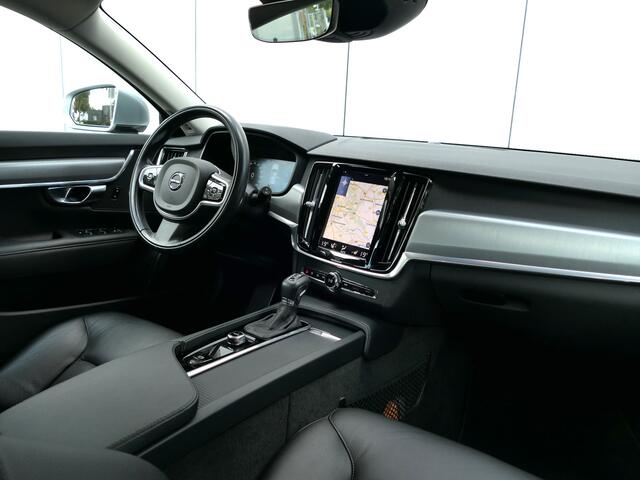 Volvo V90 T5 AUT Momentum Leer / Stuur verwarming / Parkeer camera / Pilot assist