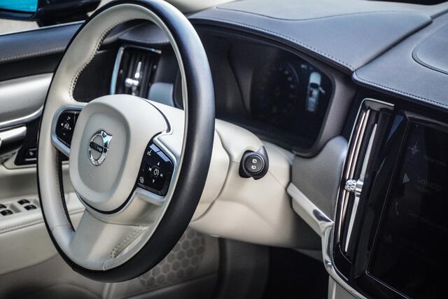 Volvo V90 2.0 T4 Inscription GRATIS Afleverpakket! | Schuif/kantel dak | Harman Kardon |