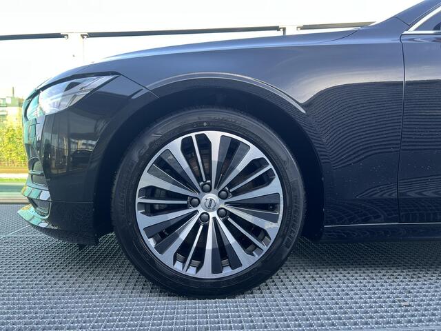 Volvo V90 2.0 T4 Business Luxury+ Automaat, Leder, Panoramadak, Trekhaak semi elektrisch inklapbaar, Stoelverwarming, Stuurverwarming