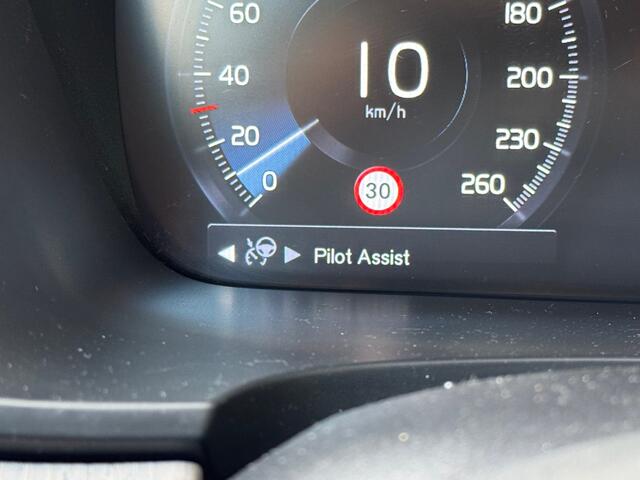 Volvo V90 2.0 T8 AWD Inscription LEER NAVI LED STOELKOELING 86000KM!!!