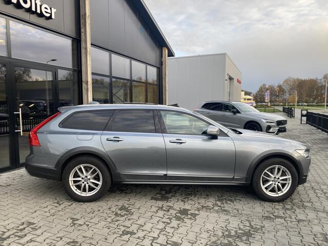 Volvo V90 Cross Country 2.0 T5 AWD Pano/acc/cam/thk/leder
