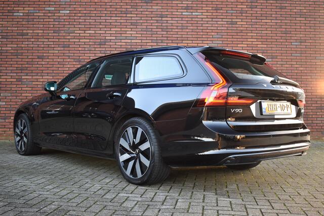 Volvo V90 T8 455PK Plug-in hybrid AWD Ultra Dark | 360 Camera | Trekhaak | All-Season | Gelamineerd Glas |