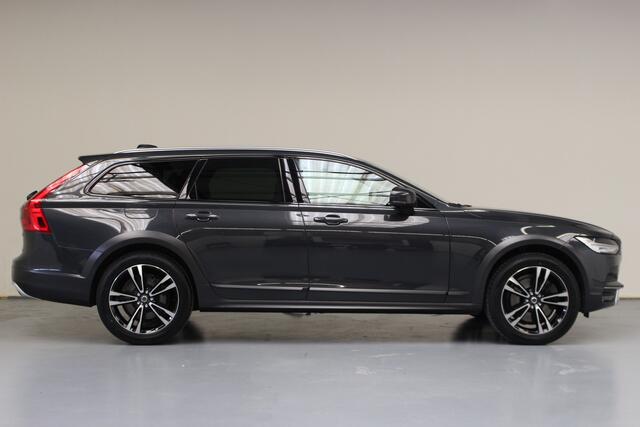 Volvo V90 Cross Country T5 AWD Plus | Rijklaarprijs | Leer | Trekhaak |