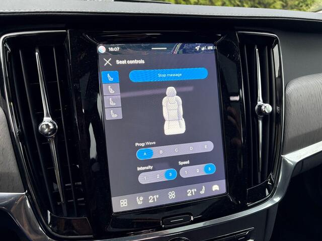 Volvo V90 T8 Plug-in hybrid AWD Ultra Dark | Bowers & Wilkins | Panoramadak | Stoelventilatie & Massage |