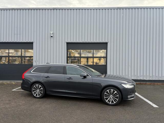 Volvo V90 2.0 T4 Momenrum Pro Pano I Trekhaak I All-in prijs!