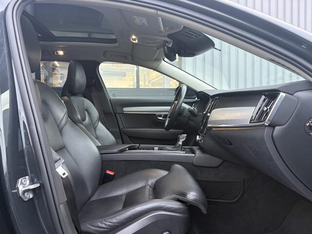 Volvo V90 2.0 T4 Momenrum Pro Pano I Trekhaak I All-in prijs!