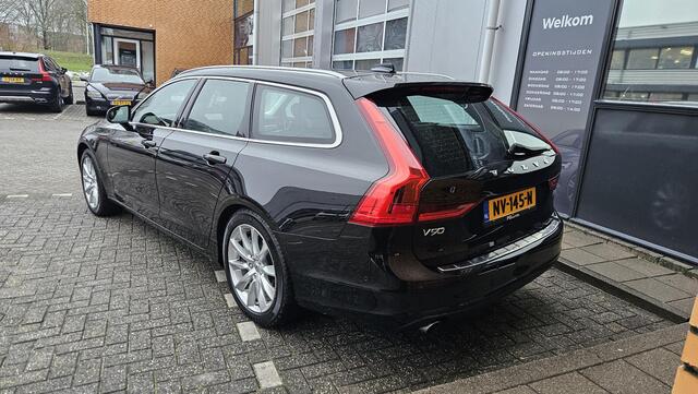 Volvo V90 2.0 T5 Momentum