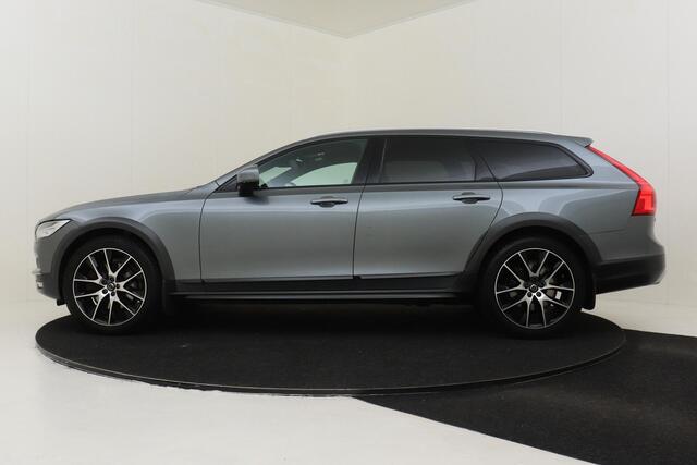 Volvo V90 CROSS COUNTRY T6 PRO -HARMAN/KARDON|LEDER|ADAP.LED|360°CAM|20"|STANDKACHEL|ADAP.CRUISE|KEYLESS
