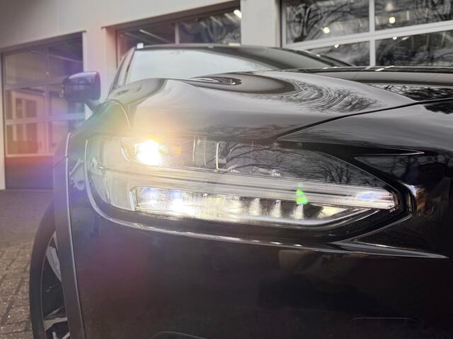 Volvo V90 Cross Country 2.0 T5 90th Anniversary Edition