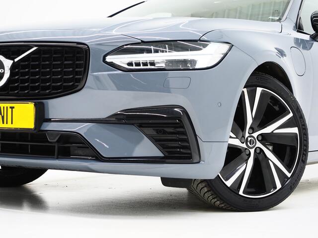 Volvo V90 2.0 T6 Plug-in hybrid AWD Plus Dark Long Range | Panoramadak | Pilot Assist | Trekhaak | Leder | Harman/Kardon | 360 | Keyless | Carplay