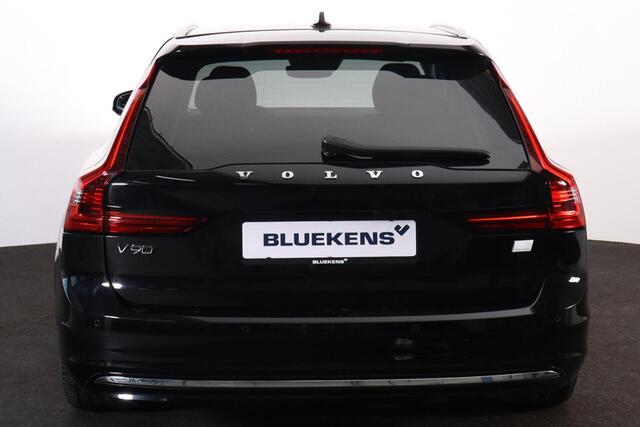 Volvo V90 T6 AWD Inscription - IntelliSafe Assist & Surround - Harman/Kardon audio - Adaptieve LED koplampen - Parkeercamera achter - Verwarmde voorstoelen, stuur & achterbank - Parkeersensoren voor & achter - Elektr. bedienb. voorstoelen met geheugen - Standkachel
