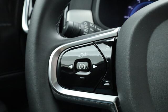 Volvo V90 2.0 T6 Plug-in hybrid AWD Plus Dark | S/K-dak | Harman/Kardon | Elek. trekhaak | Memory | HUD | 360*+PDC | Stuur-Stoelverw. | Elek. Klep | 20'' V