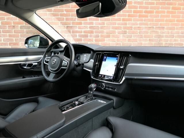 Volvo V90 T4 AUT Momentum 12MND garantie / Trekhaak / BLIS / Pilo
