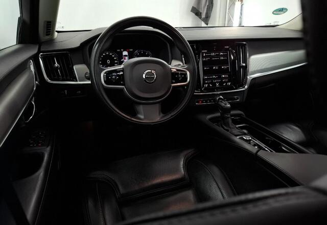 Volvo V90 2.0 T4 Inscription | Stoelventilatie | Stoelmassage | Nappaleder | Trekhaak | Head-up Display | Panoramadak | Harman Kardon Audio | Koplampen Adaptief | Keyless Entry | Navigatie | Parkeerverwarming