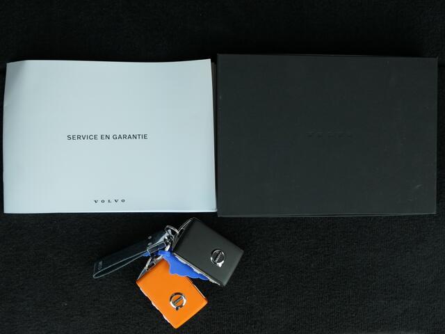 Volvo V90 T6 AWD Core Bright 12MND garantie / Trekhaak / Stuurverwarming /