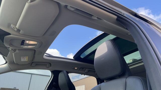 Volvo V90 2.0 T6 AWD R-Design - Pano - Trekhaak - Harman/Kardon
