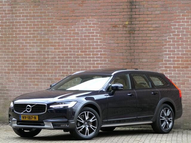 Volvo V90 Cross Country 2.0 T5 Pro Panoramadak / Head-up display / Parkeer camera