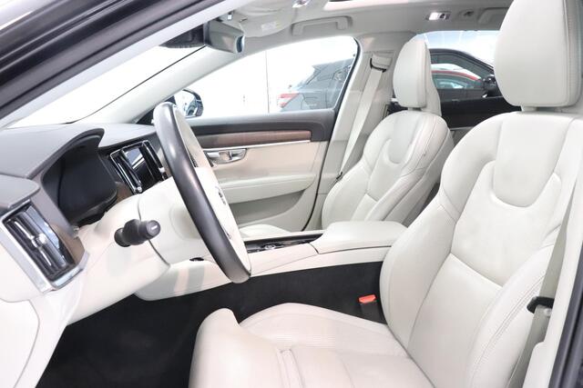 Volvo V90 B4 Ultimate Bright | Panoramadak | Nappa Leder | Harman Kardon | 360° Camera | Memory |