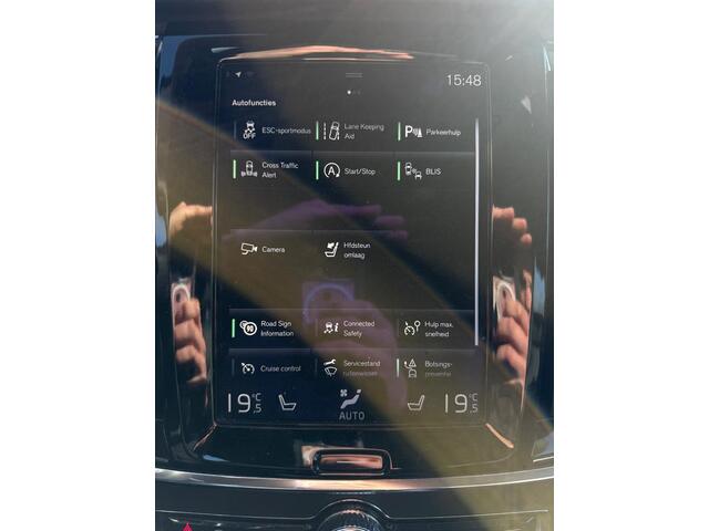 Volvo V90 Cross Country 2.0 T5 | AWD | BLIS | Adaptieve Cruise Control | Leder | Stoelverwarming | Parkeer Camera | Keyless Entry | Dimmende Spiegels |