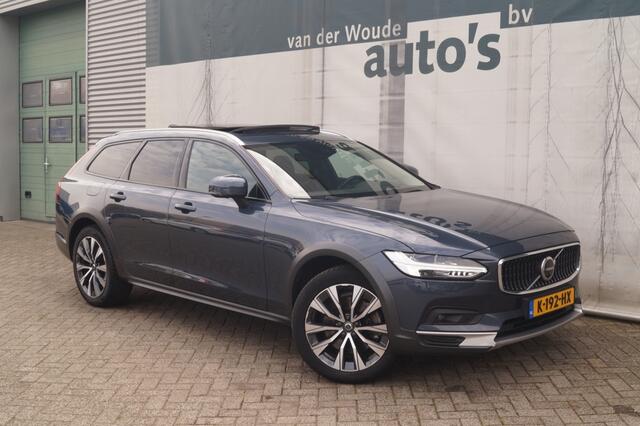 Volvo V90 Cross Country 2.0 B5 250pk AWD Pro -PANO-LEER-CAM-ECC-NAVI-