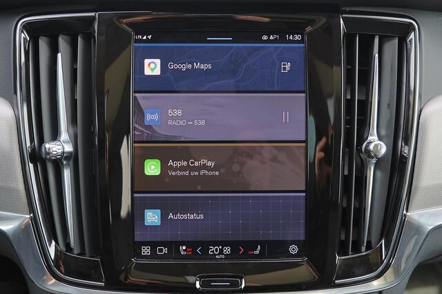 Volvo V90 T6 Recharge AWD Plus Dark - Panorama/schuifdak - IntelliSafe Assist & Surround - 360º Camera - Harman Kardon audio - Verwarmde voorstoelen, stuur & achterbank - Parkeersensoren voor & achter - Elektr. bedienb. voorstoelen met geheugen - Head up display - 