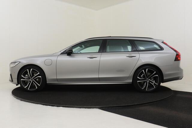 Volvo V90 T8 PLUG-IN HYBRID AWD ULTRA DARK -PANO.DAK|HARMAN/KARDON|LUCHTVERING|360°CAM|HEAD-UP DISP.|20"