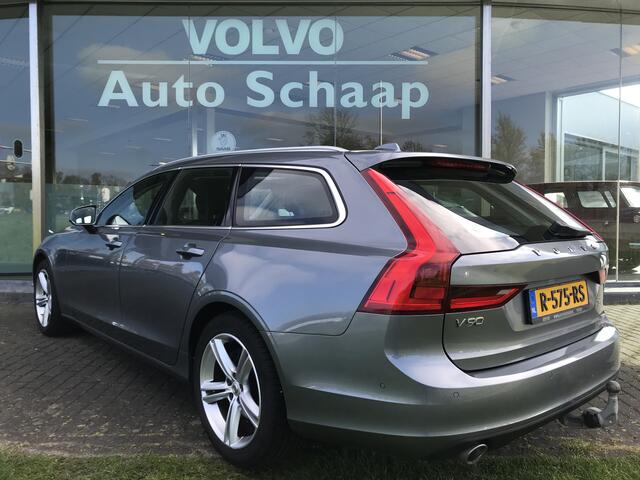 Volvo V90 2.0 D4 Momentum Intro Line Automaat | Rijklaar incl garantie | EURO6 Panoramadak Verwarmbaar voorruit Trekhaak