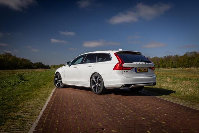 Volvo V90 2.0 T8 AWD R-Design Bowers&Wilkins Panoramadak