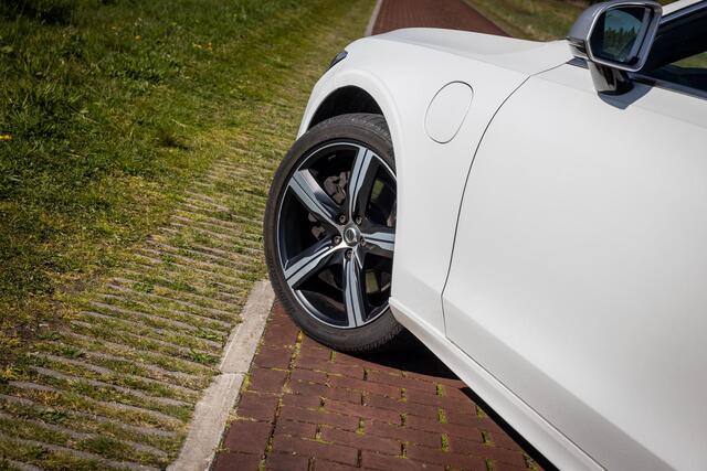 Volvo V90 2.0 T8 AWD R-Design Bowers&Wilkins Panoramadak