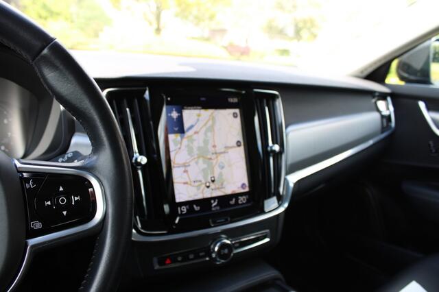 Volvo V90 2.0 T5 Momentum 254 pk ECC/Cruise/Navi/Stoelverwarming/PDC/Bluetooth