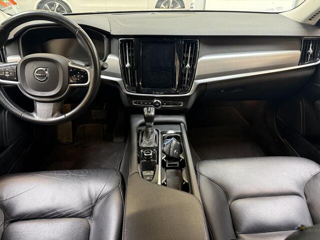 Volvo V90 2.0 T5 Momentum
