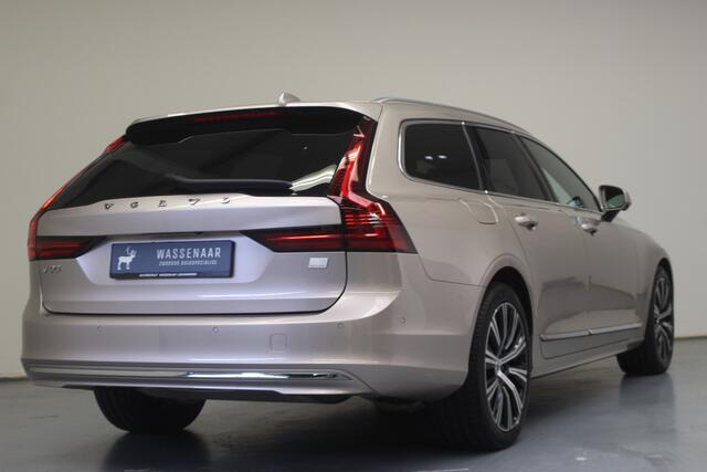 Volvo V90 T8 Plug-in hybrid AWD Ultimate Bright | Rijklaarprijs | Trekhaak | Luchtvering |