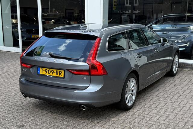 Volvo V90 2.0 T5 Momentum Pro |Leder|Trekhaak|Adapt.Cruise|