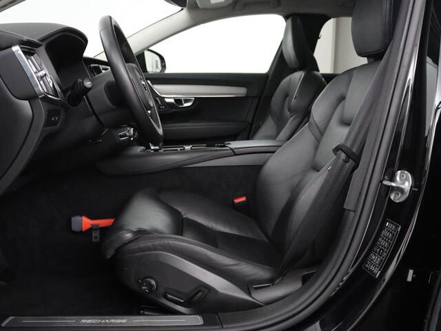 Volvo V90 2.0 T8 Plug-in hybrid AWD Plus Bright | SOH 97,1 | Panoramadak | Leder | Memory | Harman/Kardon | Stuur/stoel verwarming | Achterbank verwarming | Carplay | Cruise control | 360 Camera | Park assist | Trekhaak