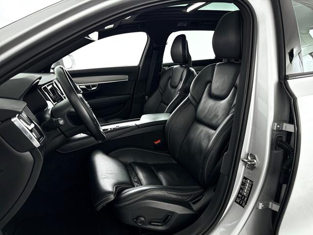 Volvo V90 Cross Country T5 Pro | Panoramadak | 360° camera | Bowers & Wilkins | Head-up display | Stoelventilatie | Trekhaak