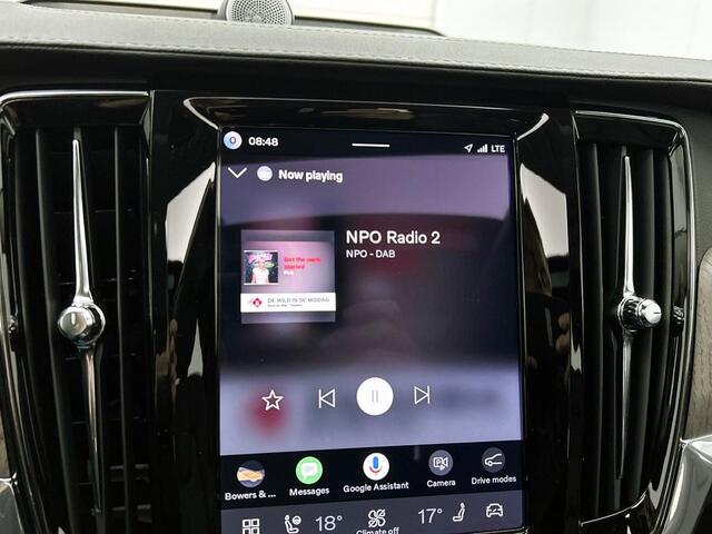 Volvo V90 Ultra Dark Recharge Plug-In Hybrid AWD