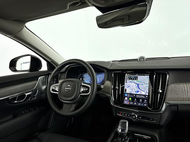 Volvo V90 T8 Plug-in hybrid AWD Ultra Dark | Panoramadak | 360° camera | Bowers & Wilkins | Luchtvering | Stoelventilatie | Stoel- en Stuurverwarming | Trekhaak