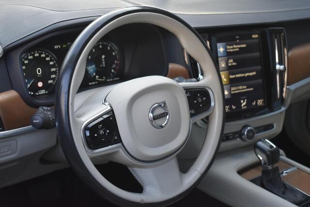 Volvo V90 2.0 T5 Inscription | 360 graden Camera | Stoelverwarming voor | Massage systeem in voorstoelen | Bowers en Wilkins Premium Sound | Blis Intellisafe Surround pakket | Stuurwiel verwarming |