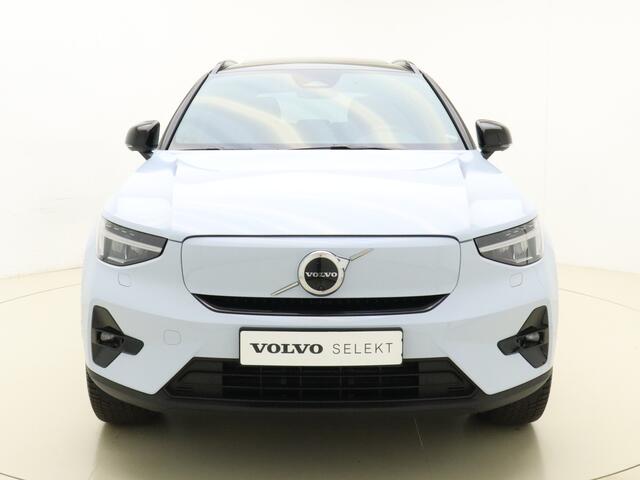 Volvo XC40 Extended Range Ultimate 82 kWh / 20'' / Stoel/- en stuurverwarming / Panorama dak / H&K Audio / Elektrisch verstelbare stoel met geheugen /