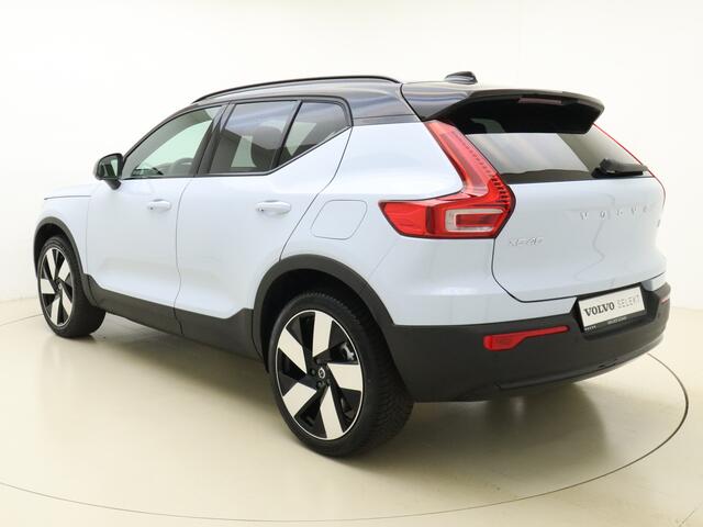 Volvo XC40 Extended Range Ultimate 82 kWh / 20'' / Stoel/- en stuurverwarming / Panorama dak / H&K Audio / Elektrisch verstelbare stoel met geheugen /
