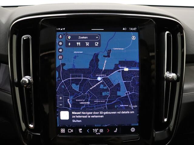 Volvo XC40 Extended Range Ultimate 82 kWh / 20'' / Stoel/- en stuurverwarming / Panorama dak / H&K Audio / Elektrisch verstelbare stoel met geheugen /