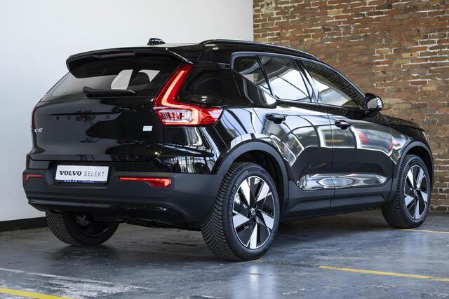 Volvo XC40 Single Motor Extended Range Plus 82 kWh | Google infotainment | Parkeercamera | Parkeersensoren voor + achter | Warmtepomp | Adaptive cruise control | Stoel en stuurwielverwarming | BLIS | Comfortstoelen
