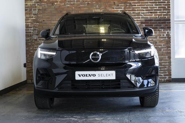Volvo XC40 Single Motor Extended Range Plus 82 kWh | Google infotainment | Parkeercamera | Parkeersensoren voor + achter | Warmtepomp | Adaptive cruise control | Stoel en stuurwielverwarming | BLIS | Comfortstoelen